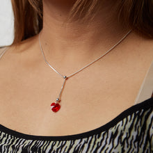 Cargar imagen en el visor de la galería, Collar Corazón Cautivo